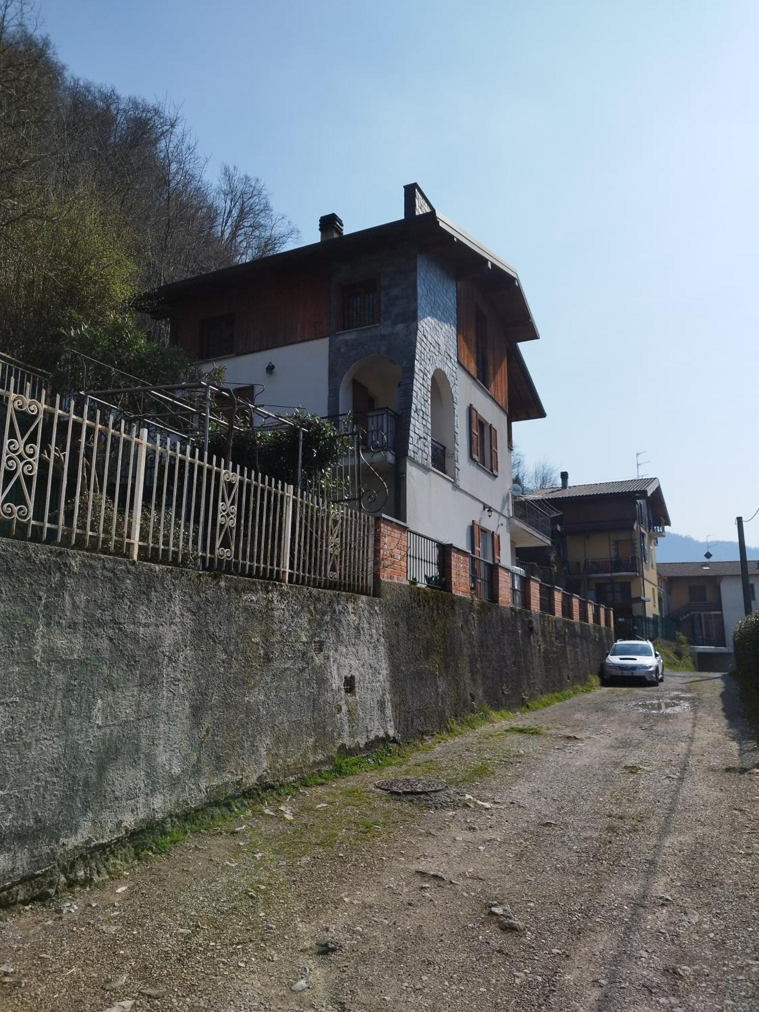 B&B I Ghiri Canzo Bagian luar foto
